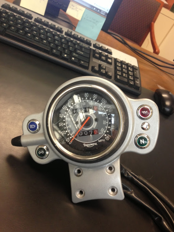 Does anyone know what Triumph these gauges are from? Triumph Rat