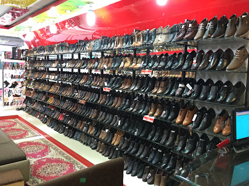 The Shhhoez Hub - Avinu Traders - Dharampura Bazaar, 3115-3116/ AVINU TRADERS Woodland Shoes, 52/2, Dharampura Bazar, Patiala, Punjab 147001, India, Orthopaedic_Shoe_Shop, state PB