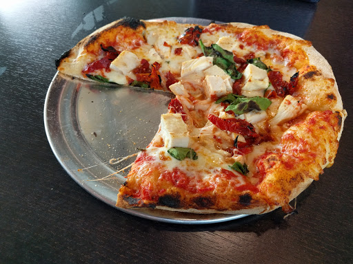 Pizza Restaurant «1000 Degrees Neapolitan Pizzeria», reviews and photos, 2511 W US Hwy 90, Lake City, FL 32055, USA