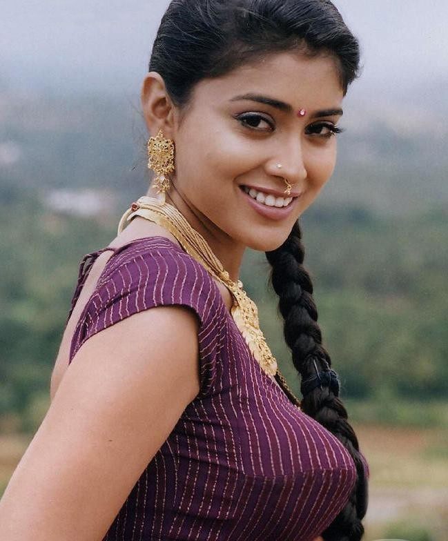 Shriya Saran Hot Sharp Boob Show Tamil South Tamil Cinema Portal