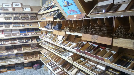 Cigar Shop «Havana Alley Cigar Shop & Lounge», reviews and photos, 201 26th St, Galveston, TX 77550, USA