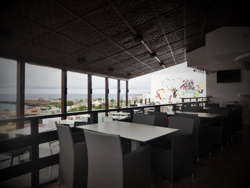 O Poeta Lounge & Food