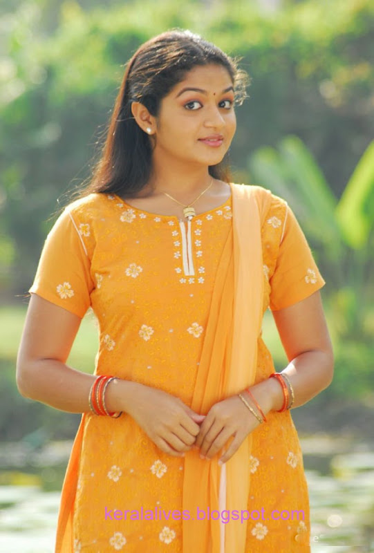 Malayalam Cute Film Actress Kartika Latest Stills unseen pics