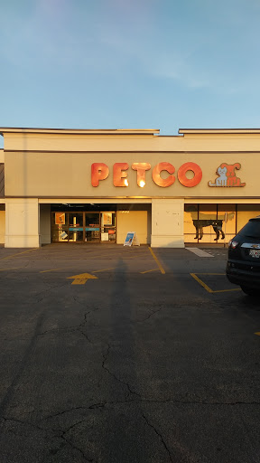 Pet Supply Store «Petco Animal Supplies», reviews and photos, 1080 Washington Square Center, Washington, MO 63090, USA