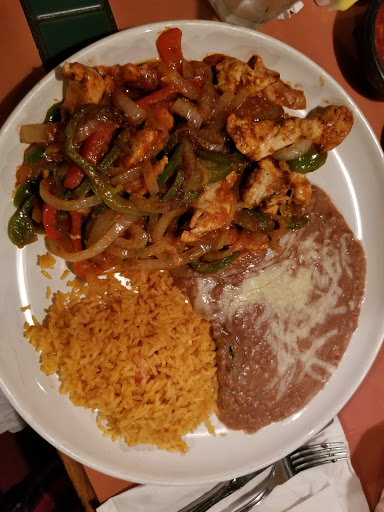 Mexican Restaurant «Puerto Vallarta», reviews and photos, 200 E Main St #4, Middletown, CT 06457, USA