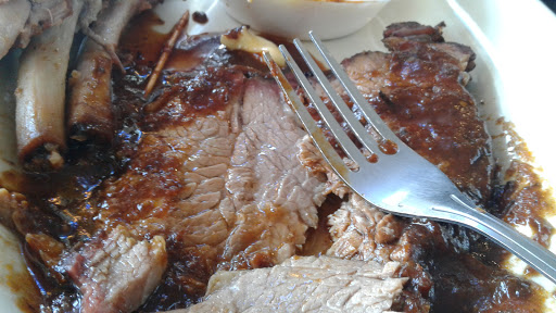 Barbecue Restaurant «Grand Prize Barbeque», reviews and photos, 3002 Pasadena Fwy, Pasadena, TX 77503, USA