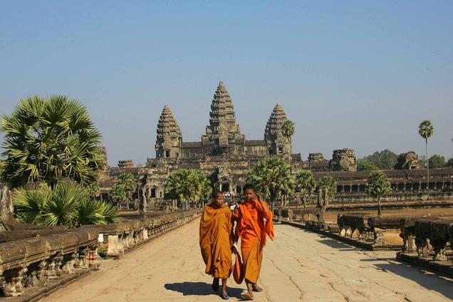 Les plus grandes pyramides dans le monde (PHOTOS) Cambodge+-+Temple+d%27Angkor+Vat+%282%29