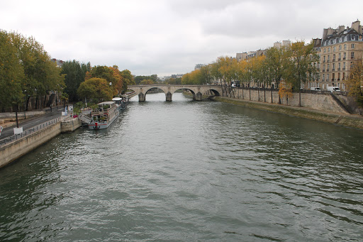 Au Pont Louis-Philippe