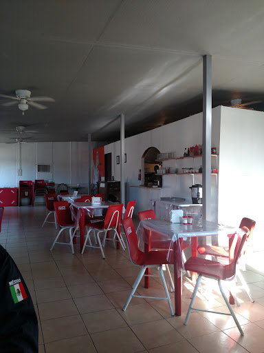 Rincón Moreliano, Maclovio Herrera 1230, Obrera, 84060 Nogales, Son., México, Restaurante de comida para llevar | SON