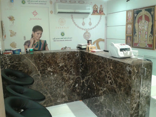 Srinavamani Jeweller, Kochi - Dhanushkodi Road, NGO Colony, Bathra Kaliyamman, Konduraja Line, Theni Allinagaram, Tamil Nadu 625531, India, Jewellery_Store, state TN