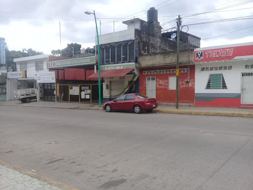 Operadora Turística Kamico, Prolongación Central Oriente 640, Centro, 30700 Tapachula de Córdova y Ordoñez, Chis., México, Alojamiento en interiores | CHIS