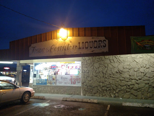 Liquor Store «Town & Country Liquor», reviews and photos, 2546 Olive Hwy, Oroville, CA 95966, USA