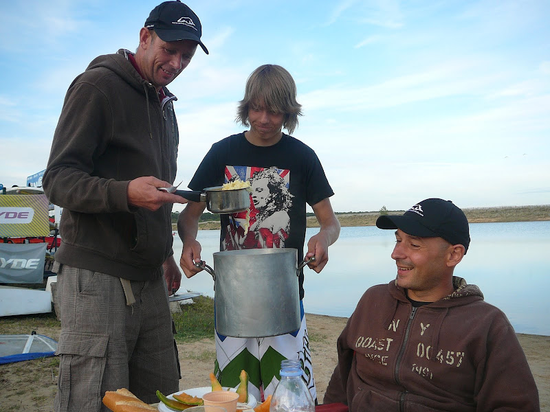 Les Samedis 6 et Dimanche 7 Juillet - 30ème Raid WindSurf LA TRANCHE / ILE DE RE P1080184