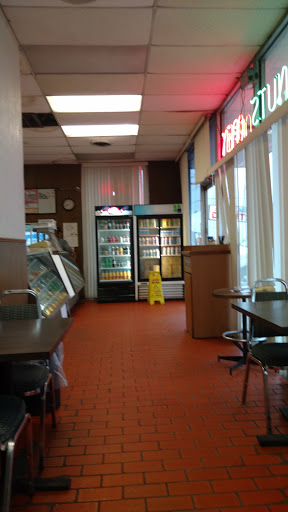 Donut Shop «Southern Maid Donuts», reviews and photos, 810 W Main St, Grand Prairie, TX 75050, USA