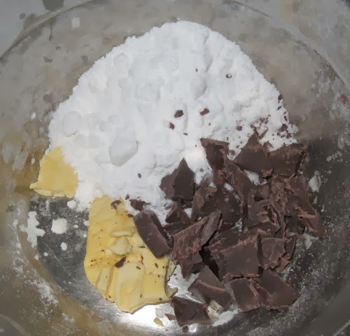 Double Chocolate Cupcakes Recipe | Dark & Fudgy Chocolate Cupcakes