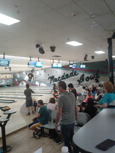 Bowling Alley «MacDade Bowl», reviews and photos, 2105 MacDade Boulevard, Holmes, PA 19043, USA