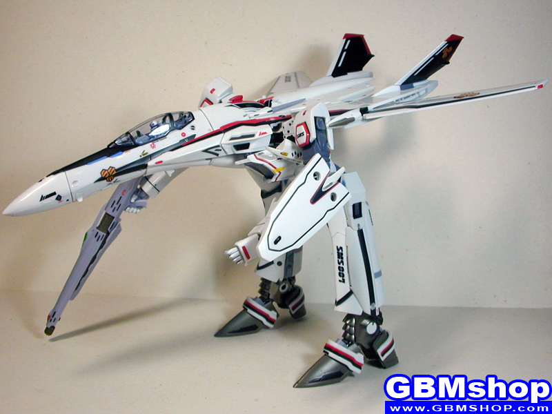 Macross Frontier VF-25F Messiah GERWALK Mode