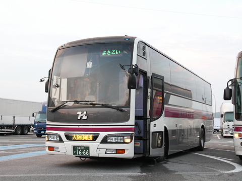 阪急バス「よさこい号」　05-2889　淡河PAにて