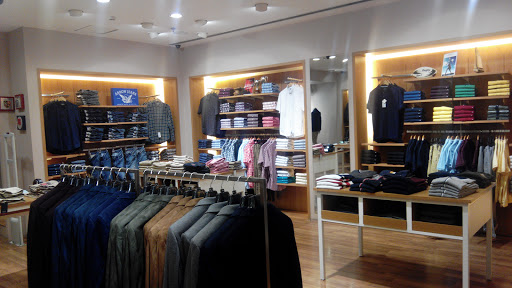 Arrow Store, Shop No 10 & 11,wing -B 1st Floor, Trilium Mall, Circular Rd, Amritsar, Punjab 143001, India, Formal_Clothing_Store, state PB