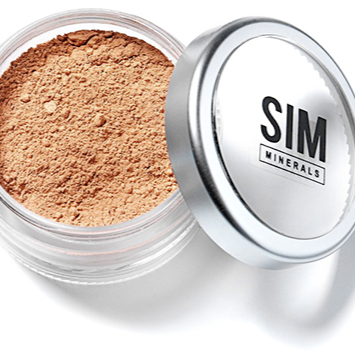 Lisa Sim Makeup Artist / SIM Minerals logo