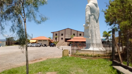 Santuário Frei Galvão, Av. José Pereira da Cruz, 53 - Jardim do Vale, Guaratinguetá - SP, 12519-411, Brasil, Igreja_Católica, estado Sao Paulo