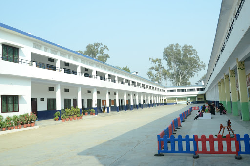 Alma Mater School, C-140, C-140, Kurmanchal Nagar, Bareilly, Uttar Pradesh 243122, India, Private_School, state UP