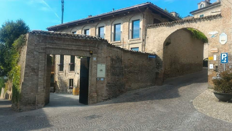 Main image of CASTELLO DI NEIVE Azienda Agricola