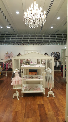 Chateau de Sable, The Dubai Mall, Shop SF-137 - Dubai - United Arab Emirates, Childrens Clothing Store, state Dubai