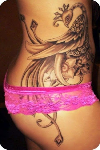 Tattoos On Hip | Cool Eyecatching tatoos