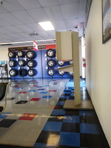 Tire Shop «Firestone Complete Auto Care», reviews and photos, 3720 W Camp Wisdom Rd, Dallas, TX 75237, USA