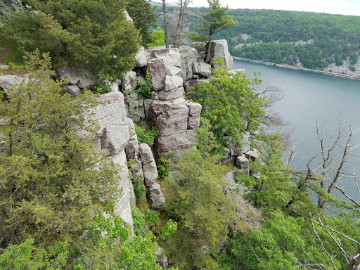 Devil's Lake