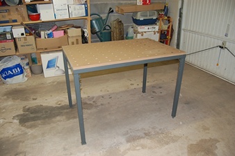 Une table multifonction toute en longueur 2010-03-08_222537_DSC_03952