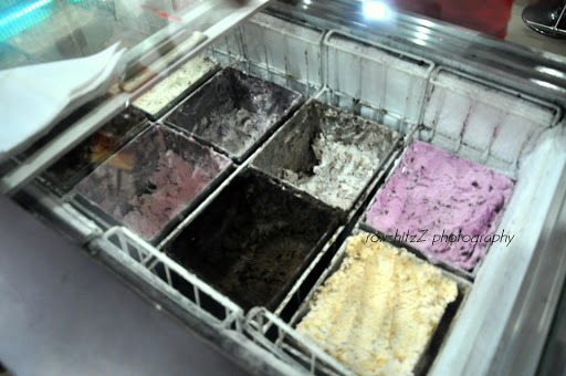 Softy Den Ice Cream, Shop No. 2-4-14, Mahatma Gandhi Rd, Ramgopalpet, Hyderabad, Telangana 500003, India, Western_Restaurant, state TS