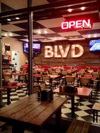 Hamburger Restaurant «BLVD Burger & Grill», reviews and photos, 3714 Castro Valley Blvd, Castro Valley, CA 94546, USA
