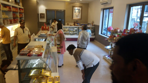 Kakada Ramprasad Sweets & Chats, 348/343, Mint Street, Sowcarpet, Nr Jain Temple, Chennai, Tamil Nadu 600001, India, Sweet_shop, state TN