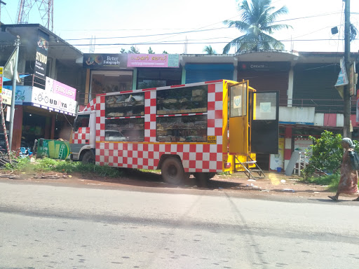Triveni Super Market, National Highway 212, Kunnamangalam, Kozhikode, Kerala 673571, India, Market, state KL