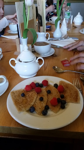 No.6 The Square Tearooms