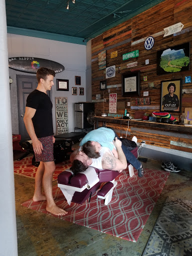 Chiropractor «Urban Hippie Chiropractic», reviews and photos