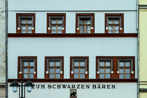 Zum Schwarzen Bären GmbH