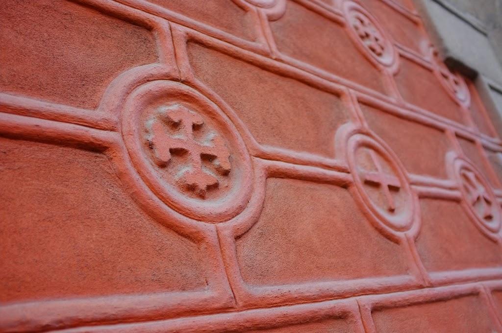 Spanish wall details