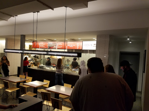 Mexican Restaurant «Chipotle Mexican Grill», reviews and photos, 421 New State Hwy, Raynham, MA 02767, USA