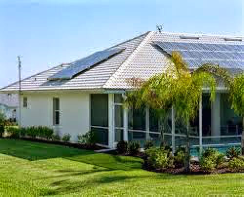 New Poll Shows Bipartisan Support For Rooftop Solar In Florida