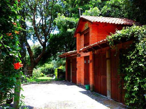 Hacienda Santa Rosalia Parador Hipico, A Meztitla 2, Santo Domingo, 62520 Tepoztlán, Mor., México, Parador | MOR