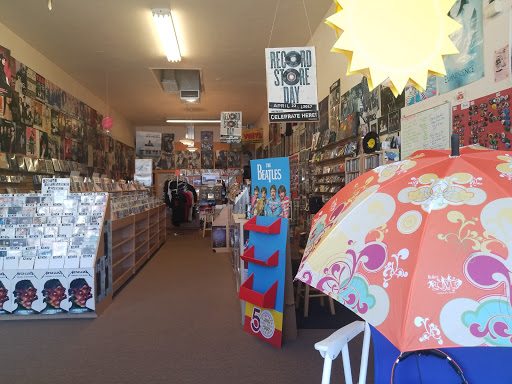 Music Store «Dig Music», reviews and photos, 362 N State St, Ukiah, CA 95482, USA