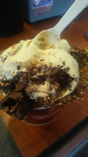 Ice Cream Shop «Cold Stone Creamery», reviews and photos, 2821 N Telshor Blvd #100, Las Cruces, NM 88011, USA