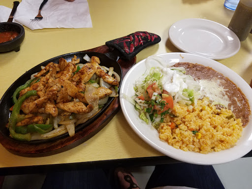Mexican Restaurant «El Molcajete Restaurante», reviews and photos, 1204 Mt Gallant Rd, Rock Hill, SC 29732, USA