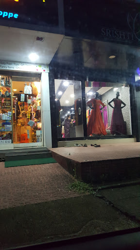 Srishti Designer Boutique, Sub Jail Rd, Periyar Nagar, Aluva, Kerala 683101, India, Designer_Clothing_Store, state KL