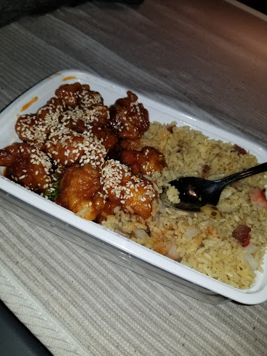 Chinese Restaurant «Hong Kong Chinese Restaurant», reviews and photos, 16 Red Bush Ln, Milford, CT 06461, USA