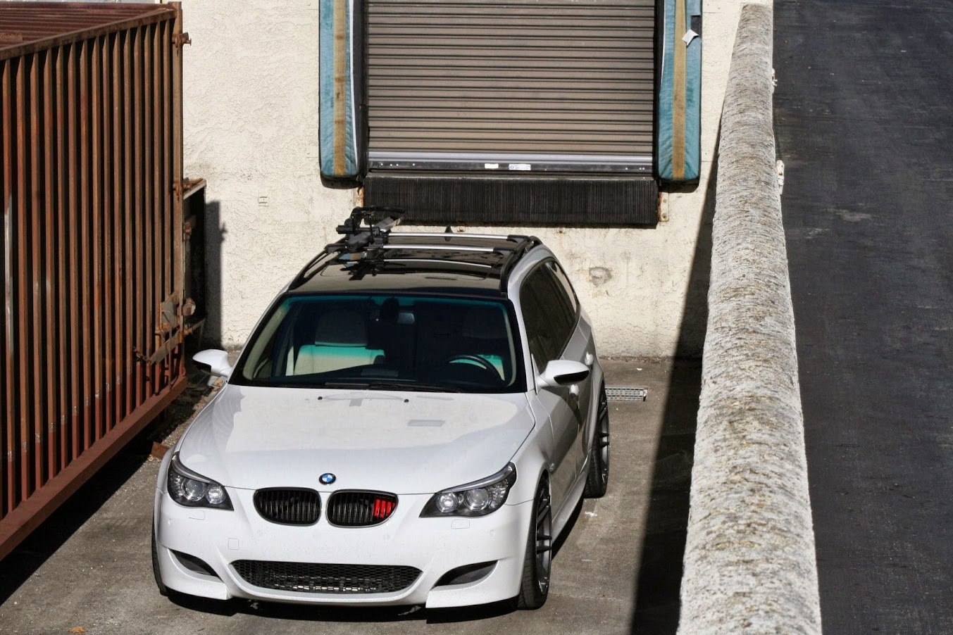 BMW E60 M5  Hexagon, Classic and Sports Cars