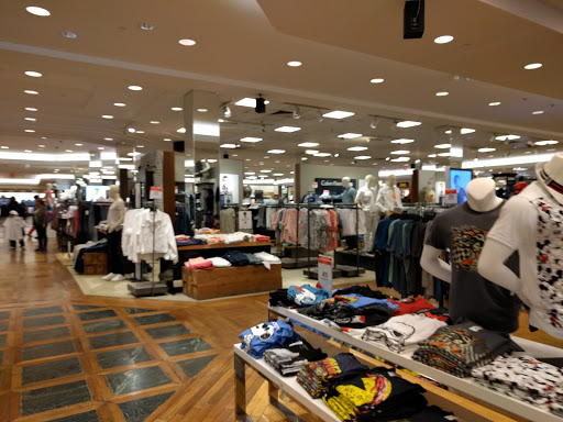 Department Store «Macys», reviews and photos